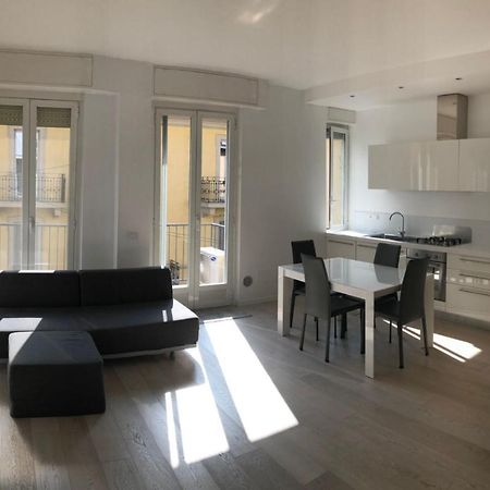 Bright & Spacious Apartment Near Navigli - Ponti Mailand Exterior foto